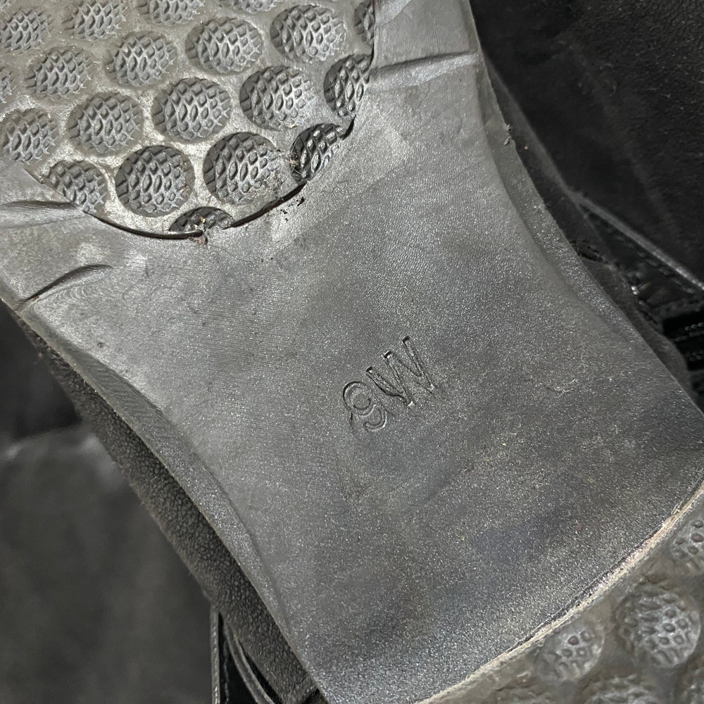 Black Knee-High Leather Boots - Picture 8 of 10